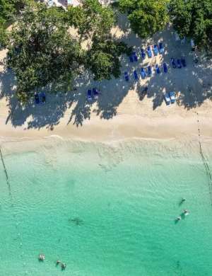 VERACLUB NEGRIL