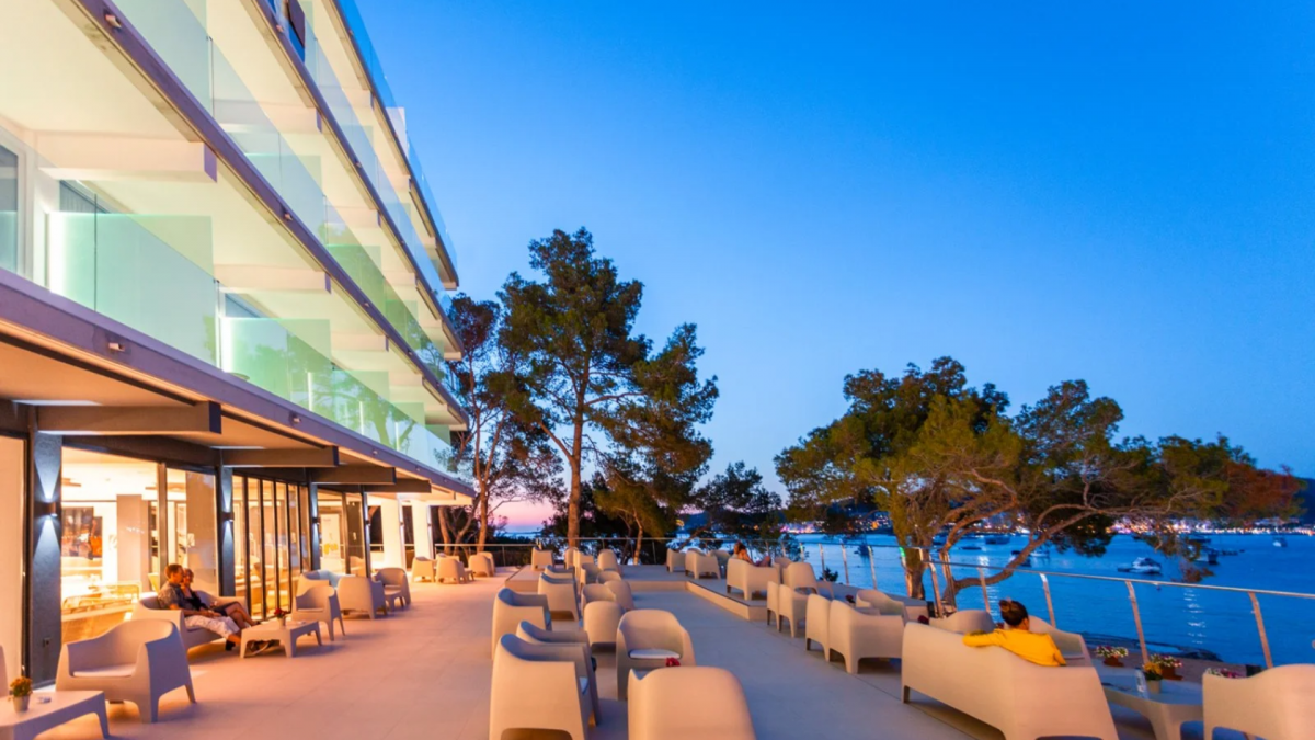 SEARESORT ELS PINS RESORT & SPA