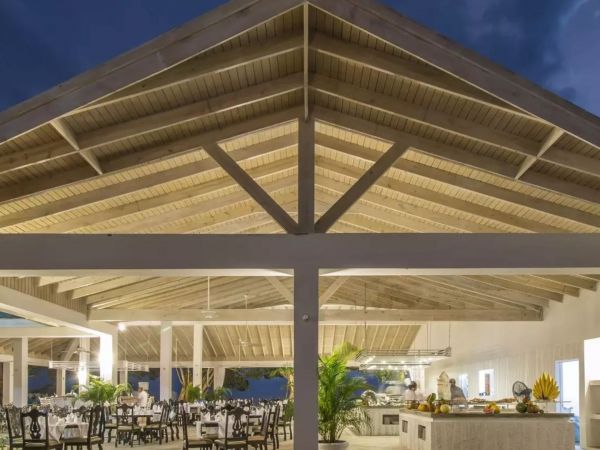 VERACLUB NEGRIL