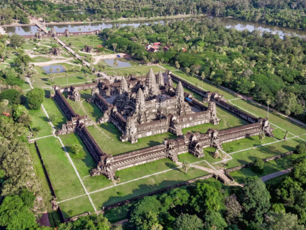 INTOUR BANGKOK E I TEMPLI DI ANGKOR