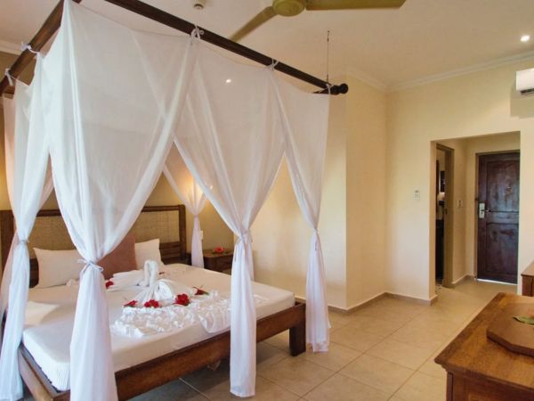 BRAVO SMART PALUMBO MNEMBA VIEW RESORT - ZANZIBAR 